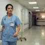 νοσηλεύτρια nosileytria