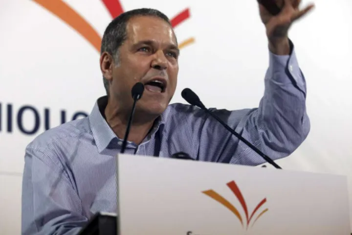 Θάνος Τζήμερος