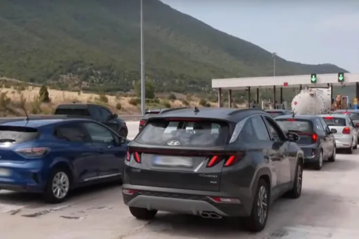 Σοβαρό τροχαίο στον Κορίνθου-Τριπόλεως