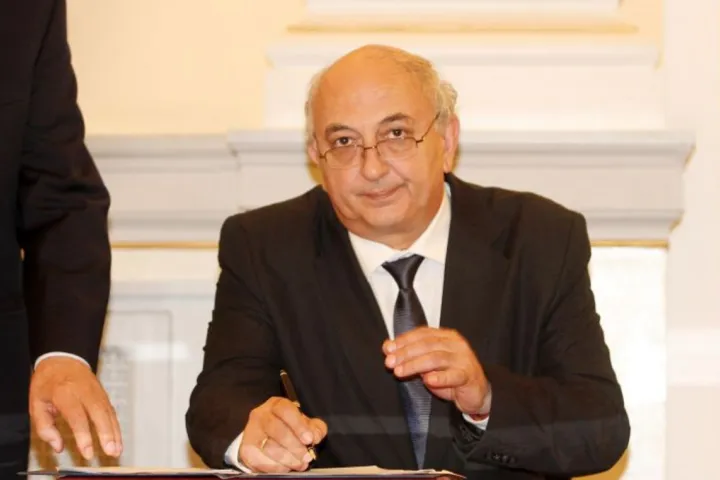  Γιάννης Αμανατίδης