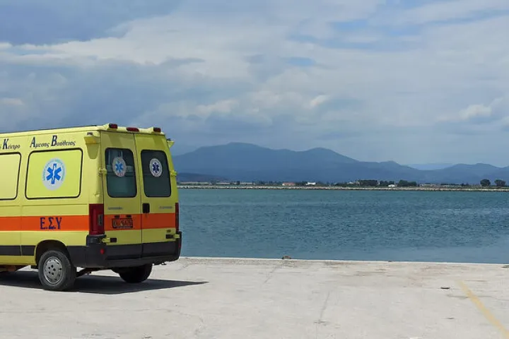 Σοβαρός τραυματισμός νεαρού από βουτιά στη Σκάλα Περαίας
