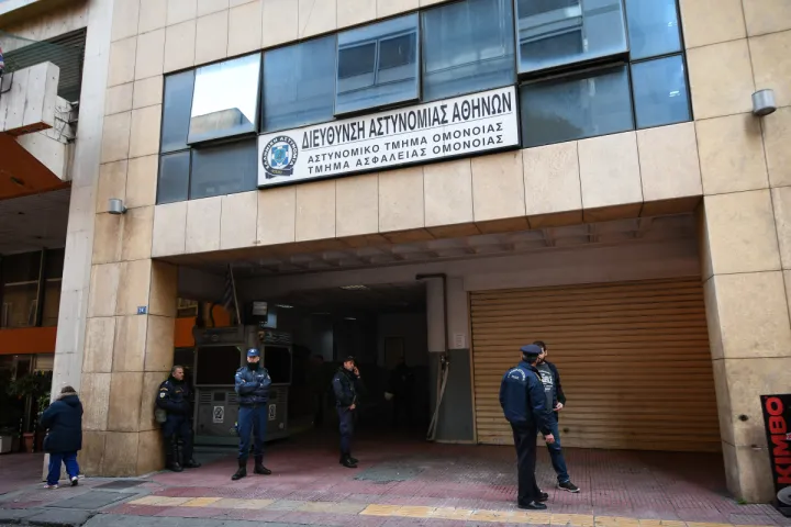 Ένοχοι για βιασμό στο ΑΤ Ομόνοιας