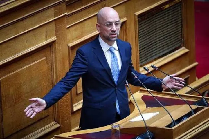 Κώστας Μπάρκας
