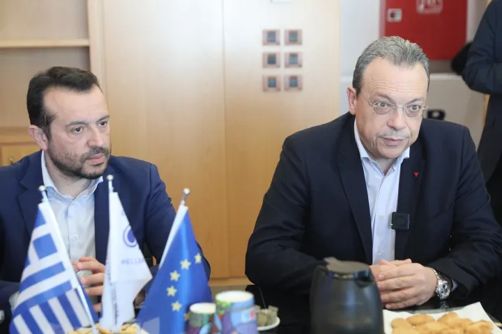 Νίκος Παππάς: Αίτημα για δημοσιοποίηση της λίστας μελών