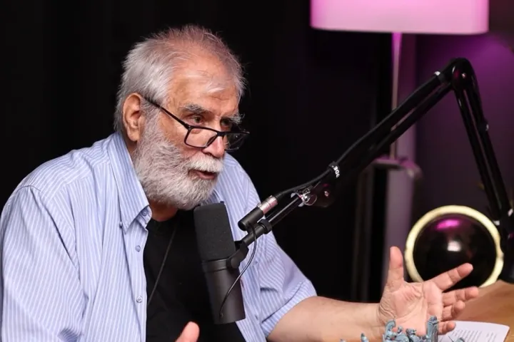 Αποχώρηση Ιακωβίδη από το κόμμα Καρυστιανού 