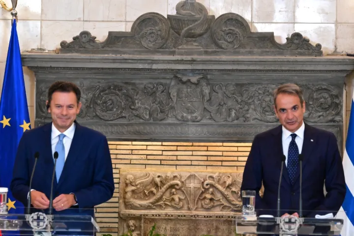 Κυριάκος Μητσοτάκης γεύμα με πορτογάλο ομόλογό του