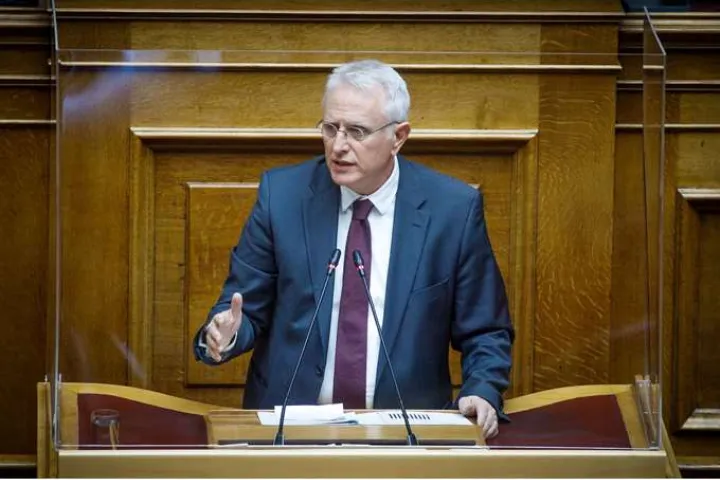 Γιάννης Ραγκούσης παραίτηση