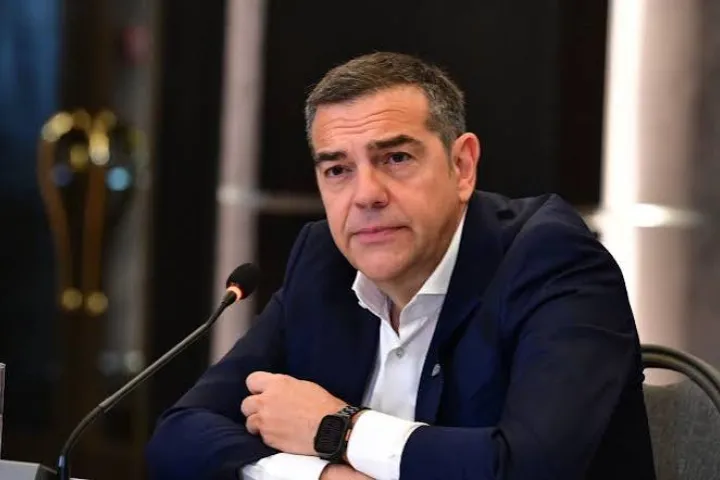 Αλέξης Τσίπρας: Η Ελλάδα πρέπει να επαναστατήσει
