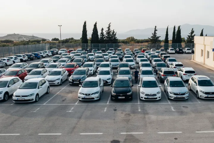 ενοικίαση αυτοκινήτων ΑΑΔΕ