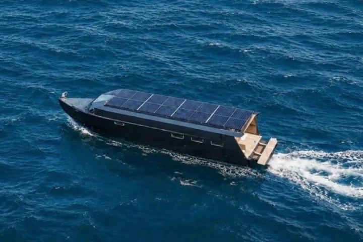 Helios 11
