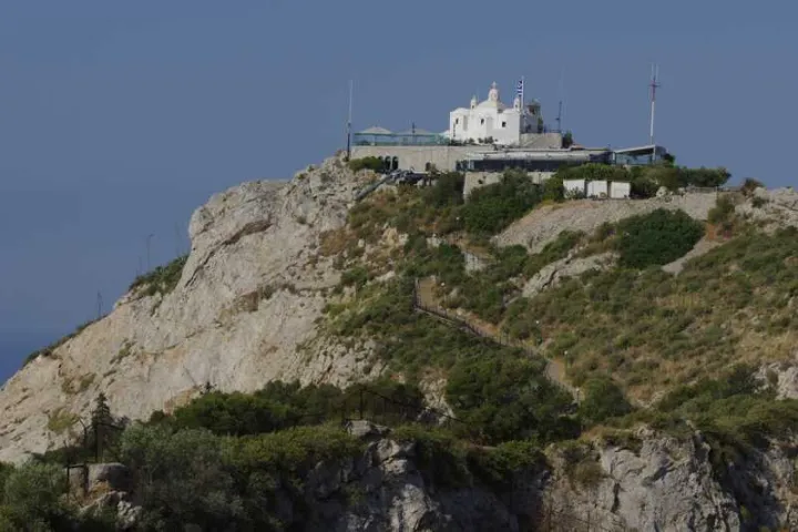 Λυκαβηττός 