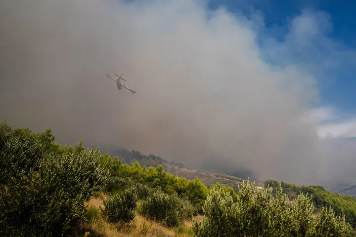 Αεροπλάνο κατάσβεση Αγραφα