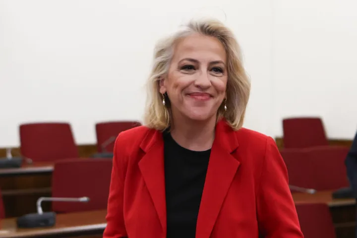 Δούρου Ρένα