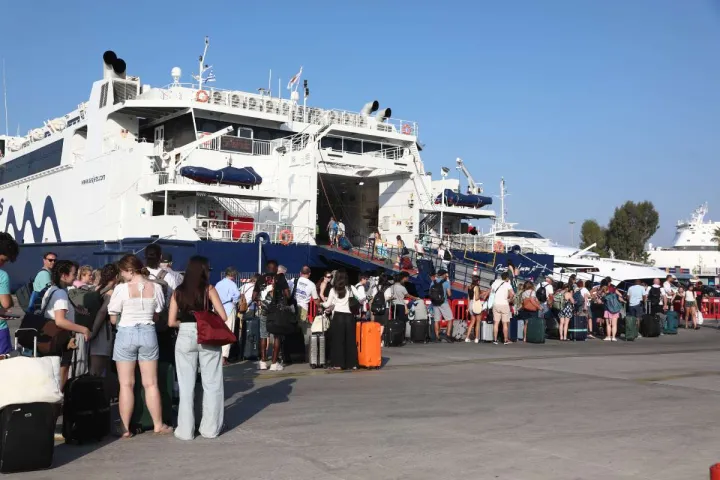 Λιμάνια αναχωρήσεις