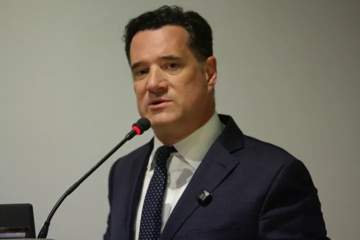 Άδωνις Γεωργιάδης: Αντίκτυποι από την παραποίηση φωτογραφίας και η δημόσια αντίδραση