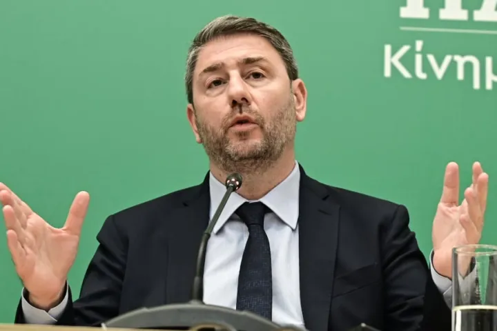 Νίκος Ανδρουλάκης: Στρατηγικές κινήσεις για την ανασύνταξη του ΠΑΣΟΚ