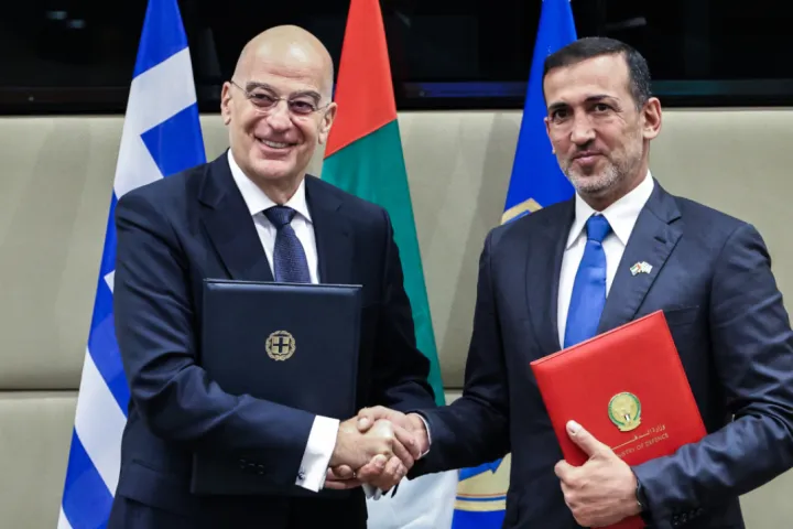 Ενίσχυση της Στρατηγικής Συνεργασίας Ελλάδας - Ηνωμένων Αραβικών Εμιράτων στον Τομέα Άμυνας