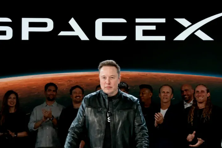 Η SpaceX του Έλον Μασκ δημιουργεί 4.400 εκατομμυριούχους με την πρώτη δημόσια εγγραφή