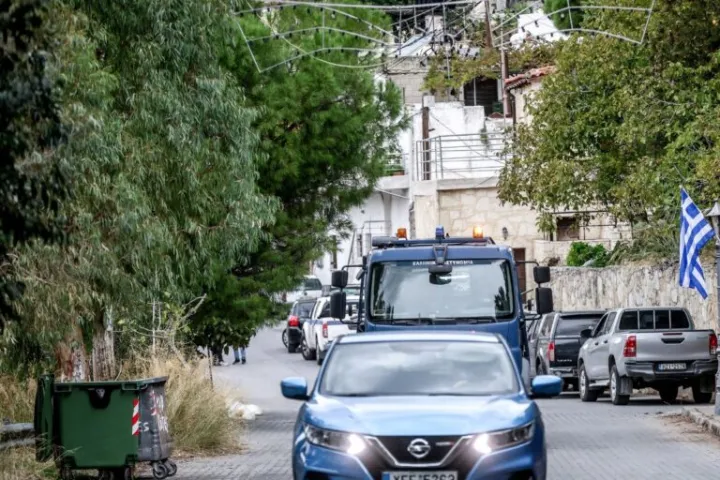 Επιχείρηση ΕΛΑΣ στην Κρήτη: 200 αστυνομικοί ερευνούν για ναρκωτικά και ΟΠΕΚΕΠΕ