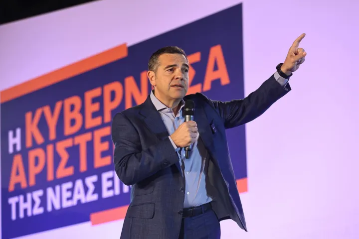 Αλέξης Τσίπρας: Νέα προαναγγελία για το κόμμα του και επιστροφή στην πολιτική σκηνή