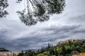 Προβλέψεις καιρού: Τοπικές βροχές και πτώση θερμοκρασίας στην Αττική το Σάββατο
